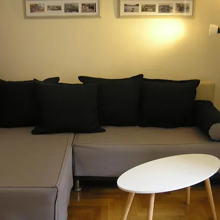 Ikia 24 Apartment *