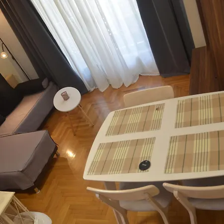 Ikia 24 Apartment