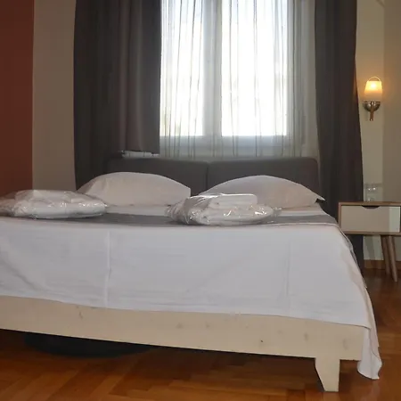 Ikia 24 Apartment